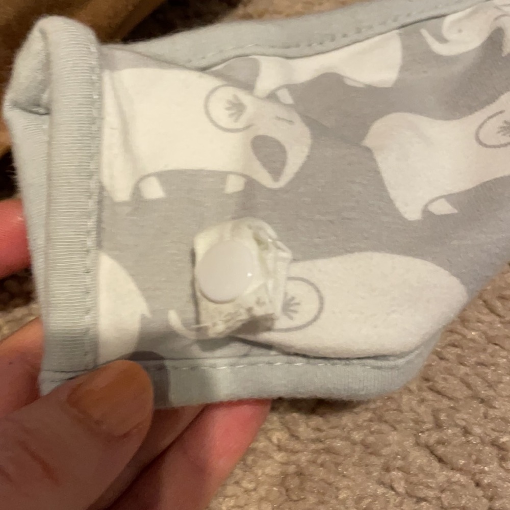 Woombie Soothie Sleep Sack (with pacifier holders) - Picture 3 of 4